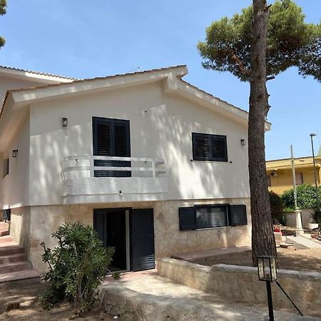 Casa Vacanze Amiche Del Mare Пульсано Экстерьер фото